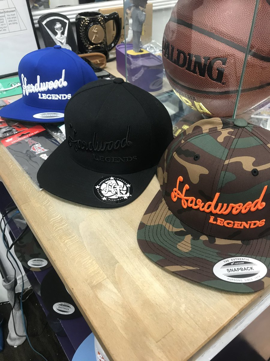 HardwoodLegends's tweet photo. #Hardwood #Legends #Merch #Products #Hats #Snapbacks #Fitted #BeLegendary https://t.co/OcNXCRjqwA