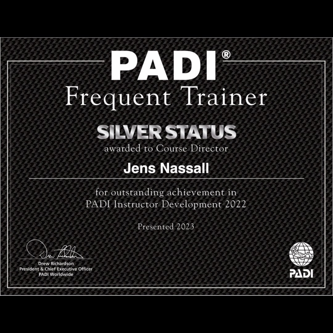 Danke an alle Schüler des letzten Jahres, dass ihr uns euer Vertrauen geschenkt habt. 
Auf dass es dieses Jahr so stark weitergeht. 
<a href="/PADI/">PADI</a> <a href="/jnassall/">Jens Nassall</a> #diving #tauchen #tauchschule #ulm #tauchlehrer