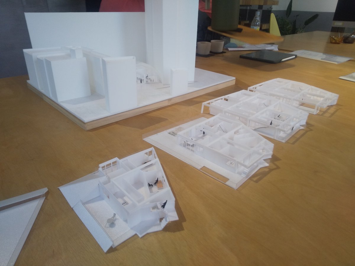 いよいよ第二フェーズがスタート！！
妄想段階から具体的な設計段階へ
ハード面だけでなくソフト面も色々考えなくちゃです！！
#おたがいさまPJ
#多世代共生
#荏原