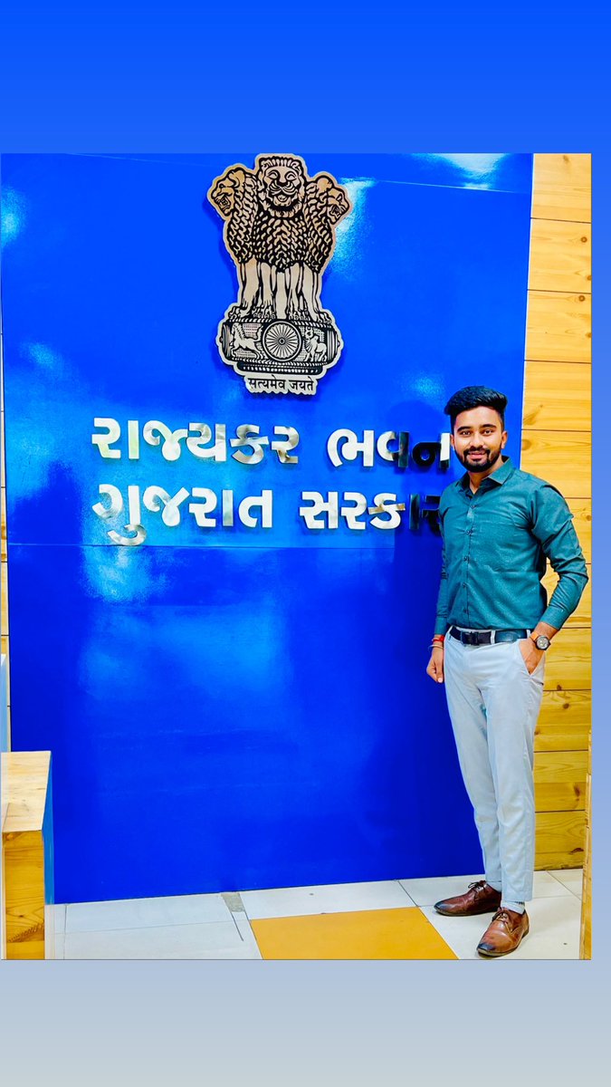 Cvijay1199's tweet photo. #gst_inspector 👮♂️ #sgst #ahmedabad #kar_bhavan❤️ https://t.co/n7IpDl2weG