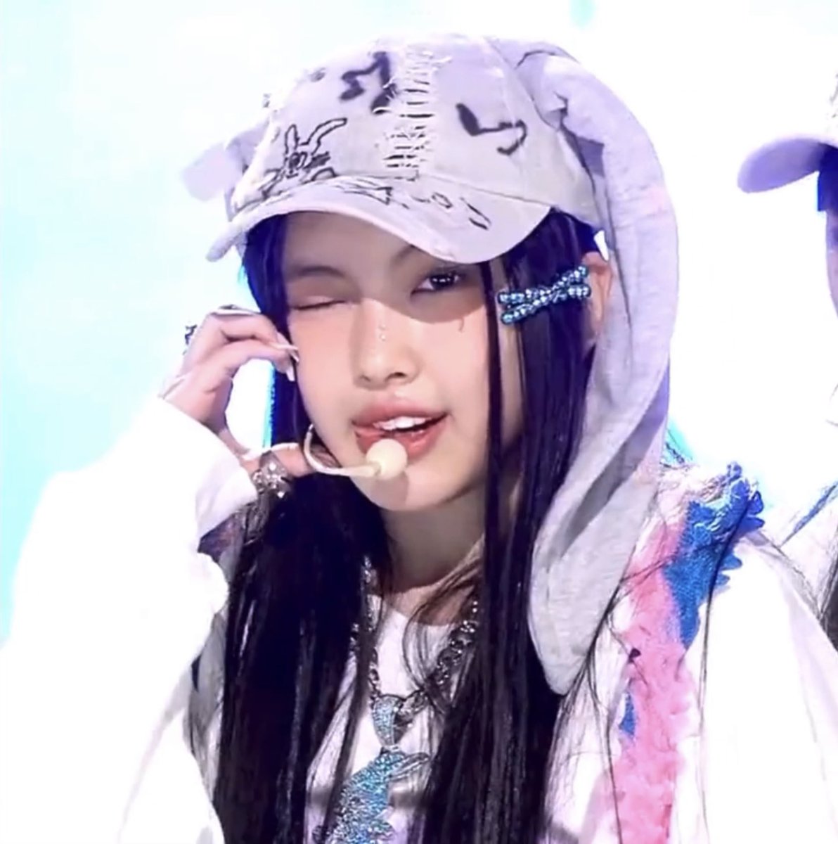 hyein looks (@hyeinlooks) / Posts / X
