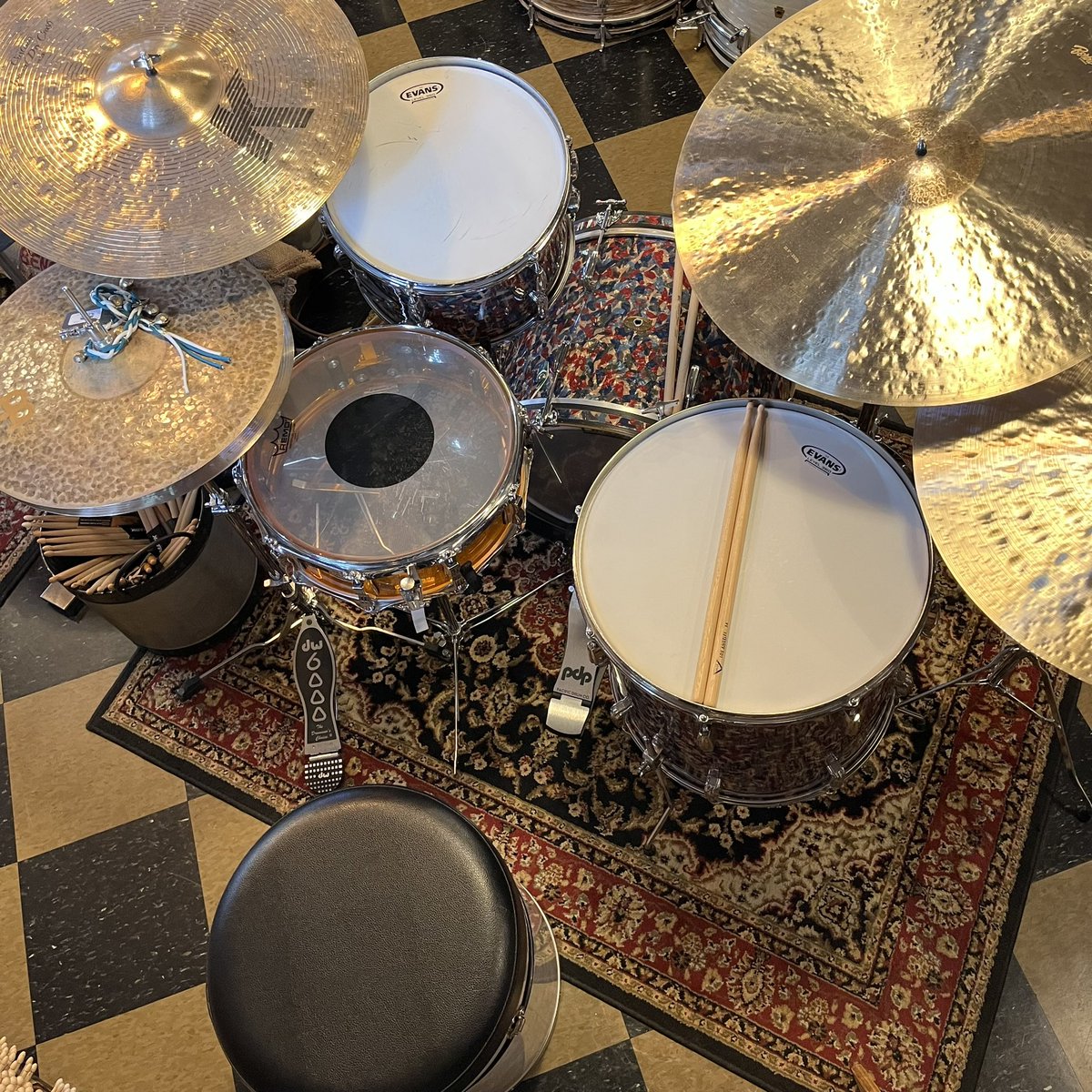 badgesdrumshop's tweet photo. Come play a little 🥁
https://t.co/2xMBG15NPP
127 West Main Street Mason OH
Tuesday-Thursday 12-7pm
Friday-Saturday 12-5pm
#drum #drumset #drumkit #drumhang #drumshop #badgesdrumshop #cincinnati #dayton #masonohio https://t.co/T5ocQi9Sxc