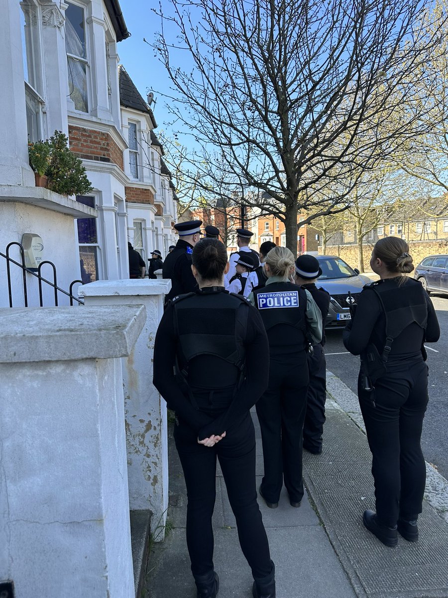 Today, a Drugs Warrant was executed on Goodwin Rd; along with a Closure Notice served on the address. Neighbours letter dropped &amp; spoken to.

Yesterday, a suspect was arrested &amp; interviewed about the recent burglaries at Greenside Primary.

Not a bad week, so far.. More to come!