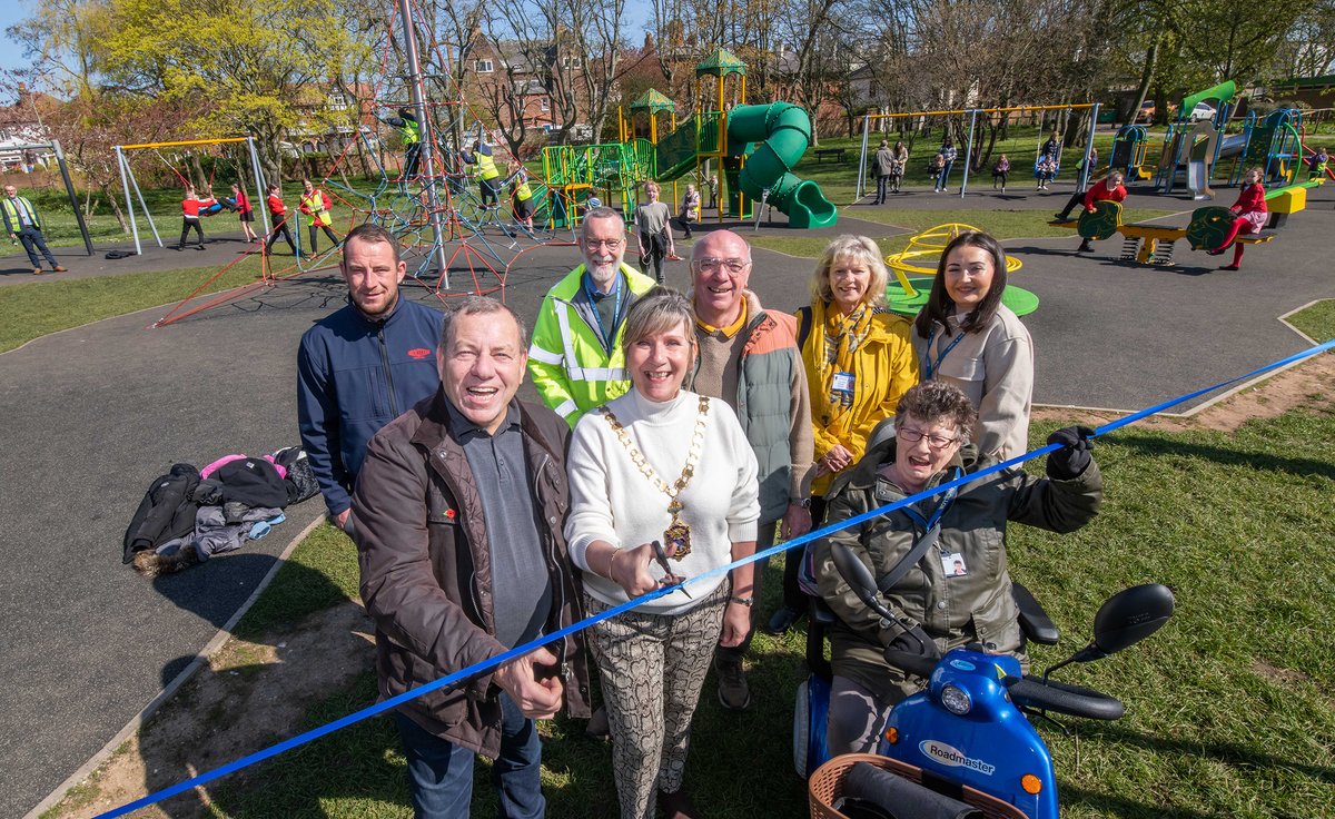 northyorksc's tweet image. A £400,000 revamp of the play areas in Glen Gardens, Copse Hill and Filey Country Park in #Fley has been completed.

The refurbishment means they can be enjoyed year-round and all now feature accessible equipment.

Find out more at northyorks.gov.uk/news/2023/reva…
