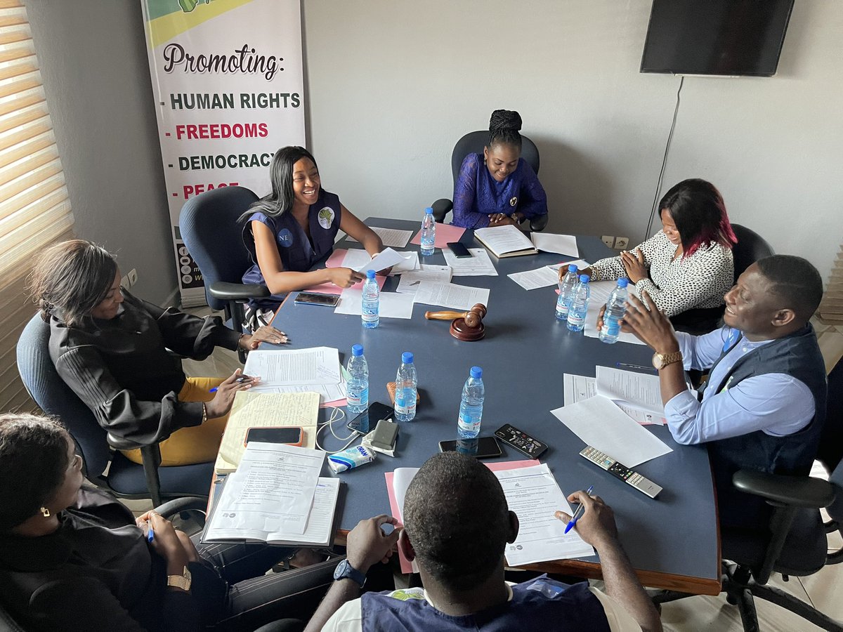 mddtcameroon's tweet photo. @mddtcameroon with @NEDemocracy developing a Safety Guide for Teens in the NW &amp; SW Regions to reduce youth victimization amidst the ongoing Crisis. The MDDT Board applauds Drs in Law @ChePelagie &amp; Dr. Mabel Nnoko for leading the team. #LetDialogueLead to #Endanglophonecrisis https://t.co/7chDCIsvKz