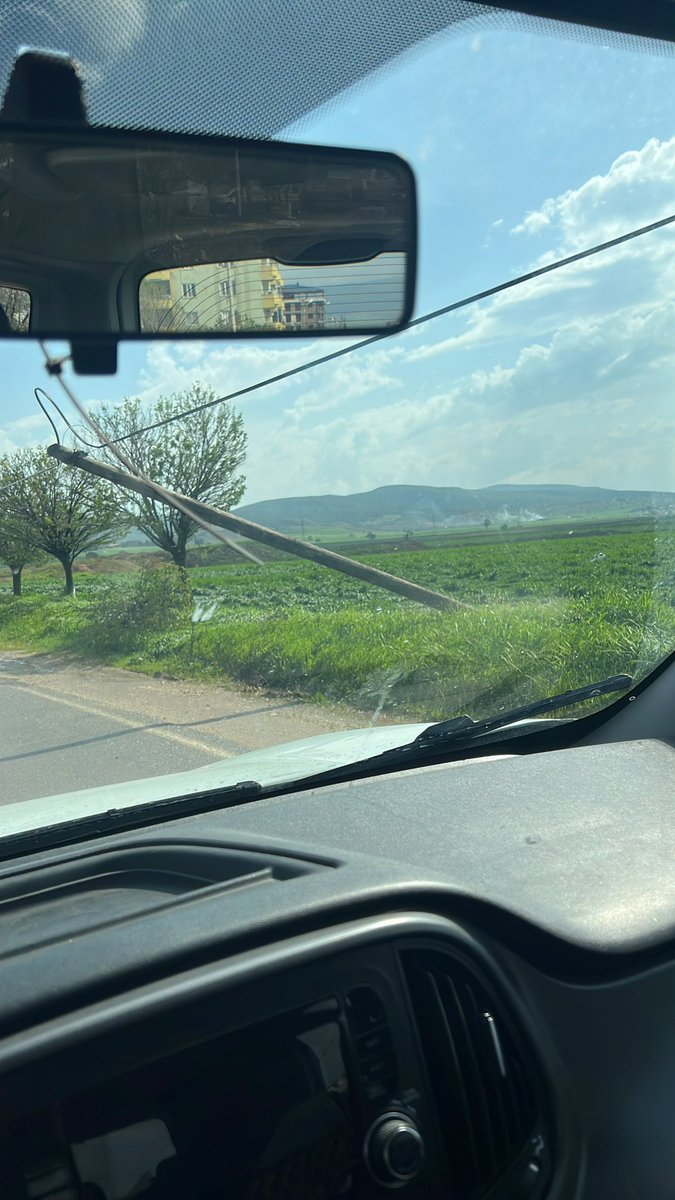 didar sağlam (@hasaninooglu) on Twitter photo Elektrik direkleri devrildi muhtemelen tüm ilçede bu akşam elektrikler olmayacak, lütfen ivedi bir şekilde barınma için aydınlatmaya çözüm bulunmalı <a href="/OguzhanUgur/">Oğuzhan Uğur</a> <a href="/mansuryavas06/">Mansur Yavaş</a> <a href="/tuncsoyer/">Tunç Soyer</a> <a href="/haluklevent/">Haluk Levent ( Ahbap Ekibi )</a> <a href="/ahbap/">Ahbap</a> #Pazarcık Elektrik direkleri devrildi muhtemelen tüm ilçede bu akşam elektrikler olmayacak, lütfen ivedi bir şekilde barınma için aydınlatmaya çözüm bulunmalı <a href="/OguzhanUgur/">Oğuzhan Uğur</a> <a href="/mansuryavas06/">Mansur Yavaş</a> <a href="/tuncsoyer/">Tunç Soyer</a> <a href="/haluklevent/">Haluk Levent ( Ahbap Ekibi )</a> <a href="/ahbap/">Ahbap</a> #Pazarcık