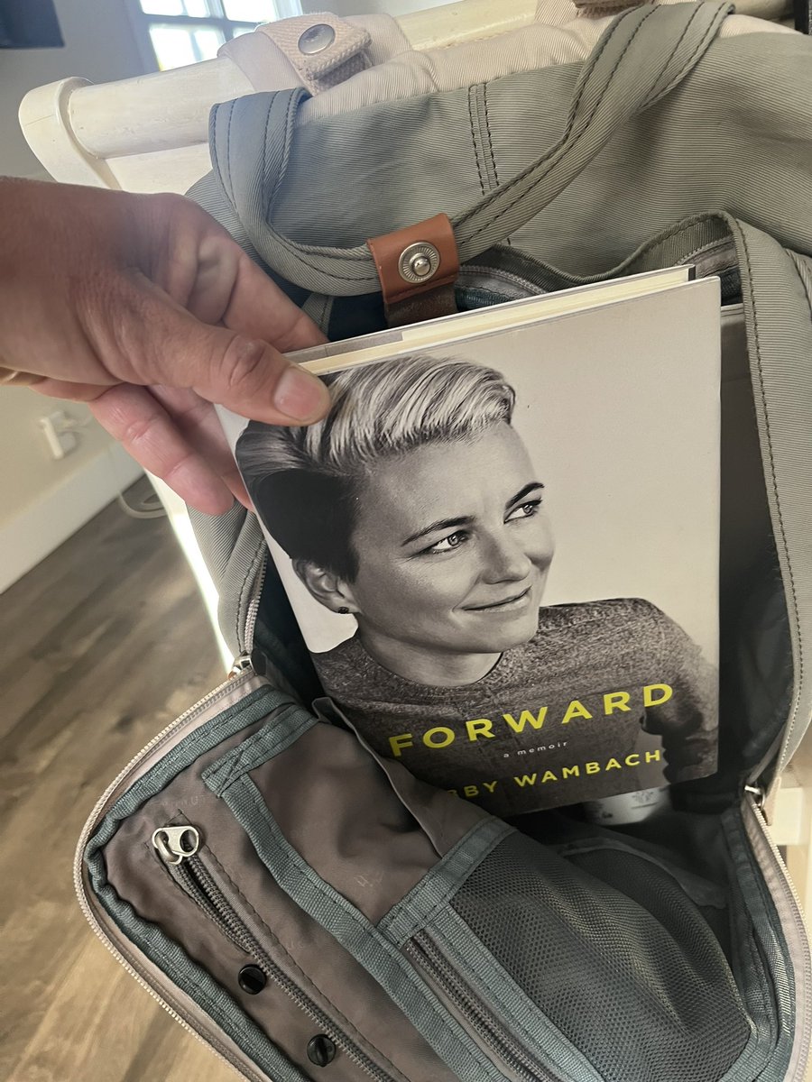 Jen tweet media