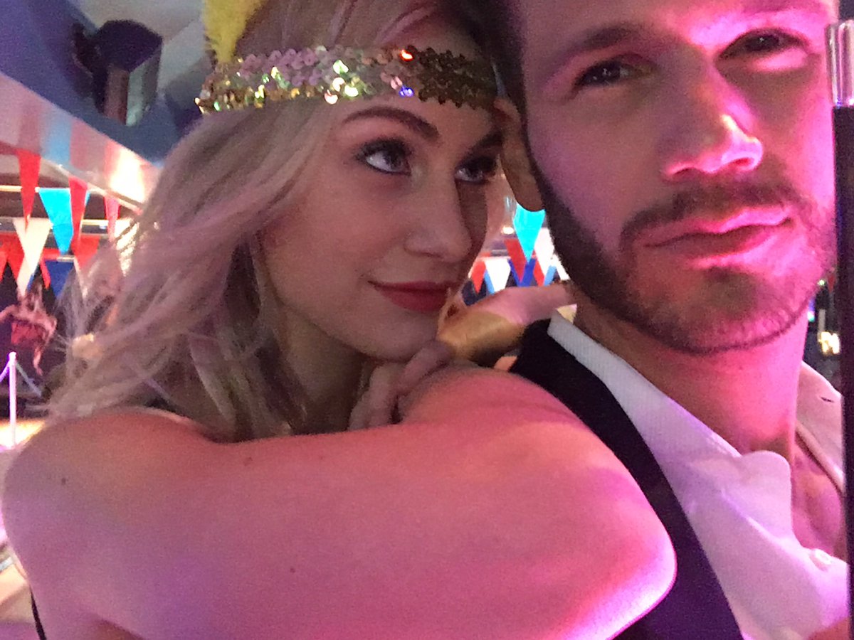 78emma778's tweet photo. Il vero amore può nascondersi..può confondersi..ma non può perdersi mai..#makit @matteodiamante https://t.co/ocUI3FFYlK