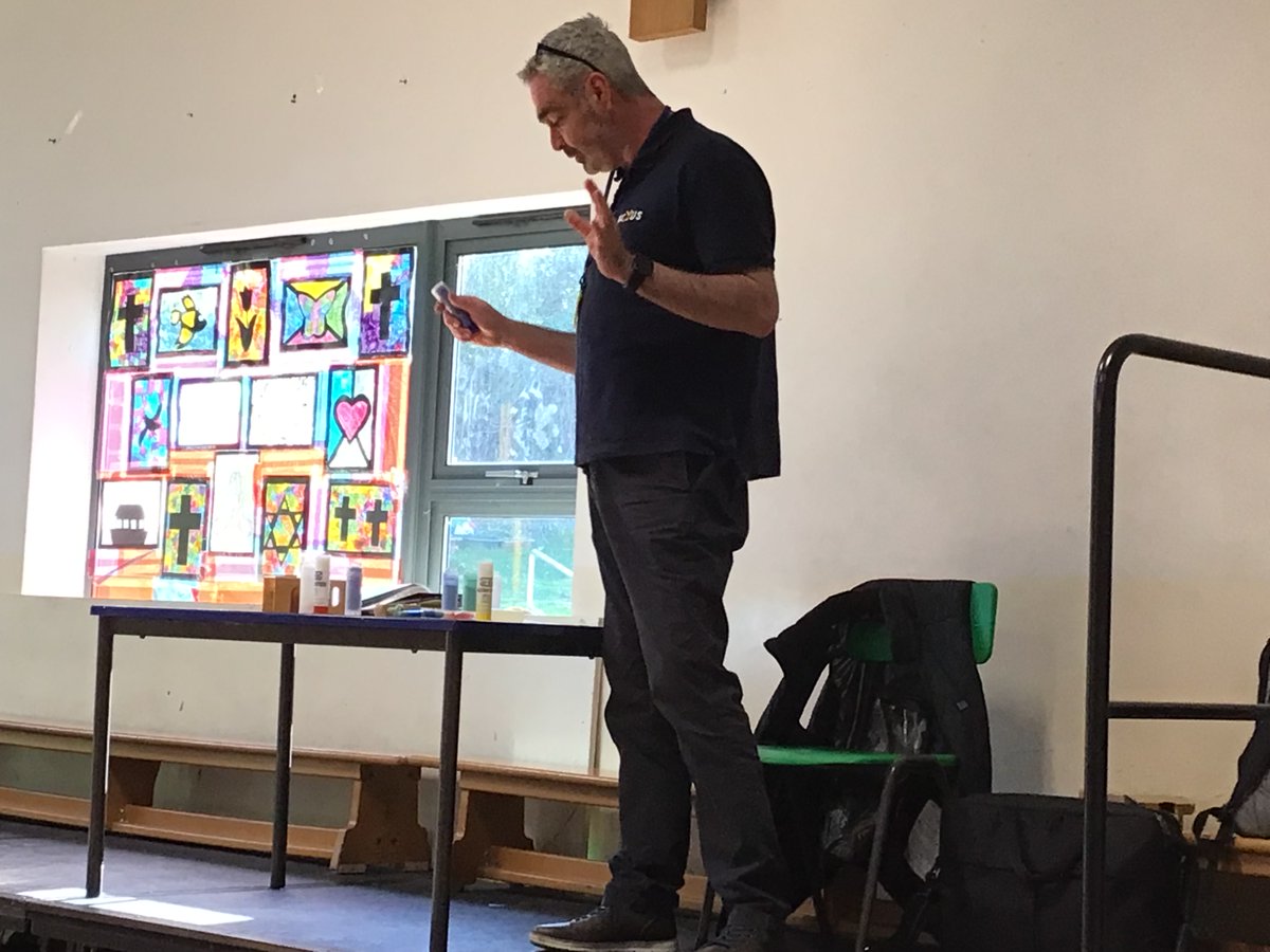 ARWPrimary's tweet photo. We enjoyed finding out about sustainable resources this morning with @learnplaynexus Our Eco Warriors met to find out even more about them #ufill #ethicalinformedcitizens https://t.co/tIxzwV7bI0