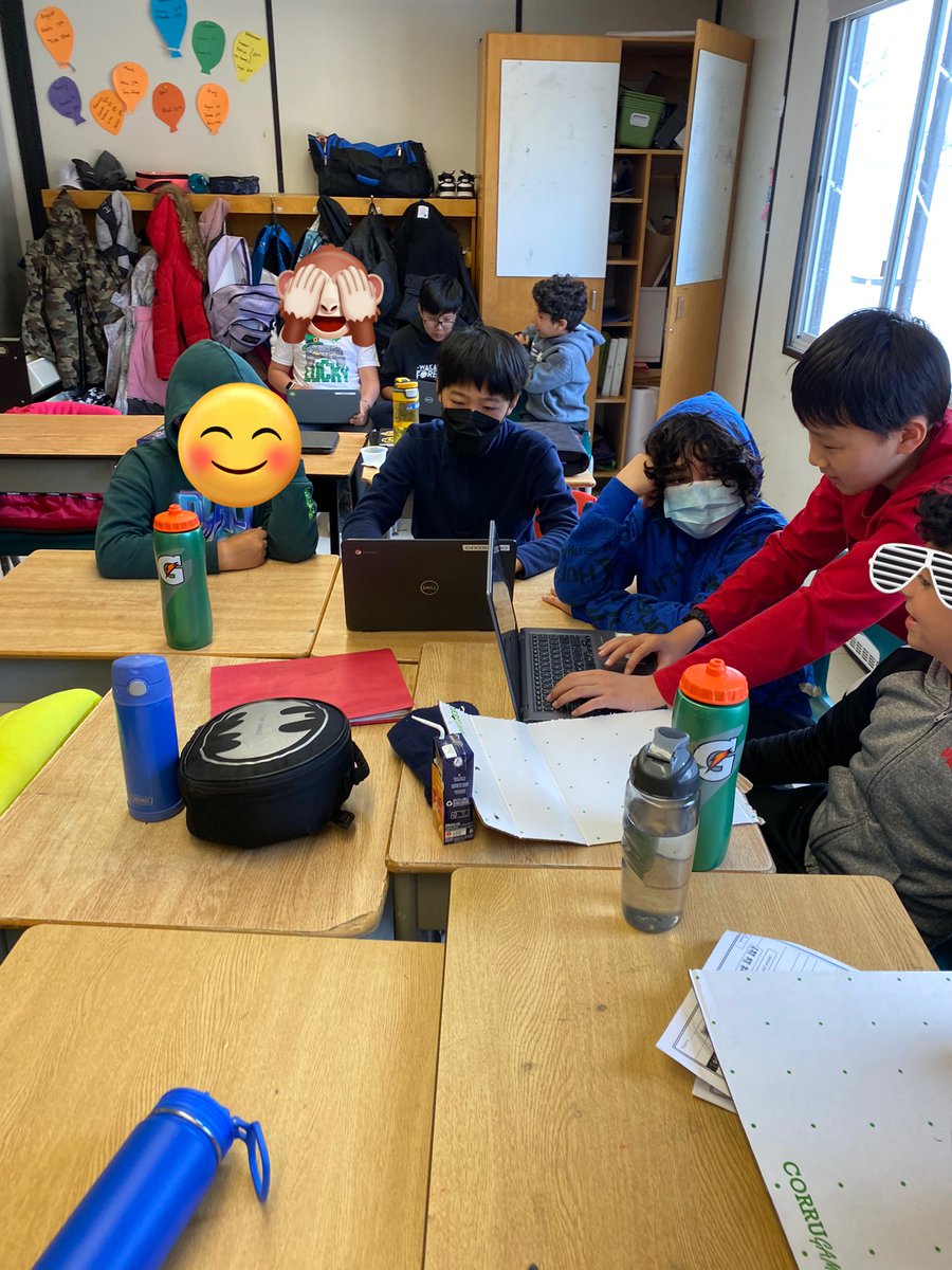 iamnoadaniel's tweet photo. Our Gr 7/8 Building Buddies gave my 4/5 class some feedback on their Cone of Silence prototypes before starting their own for the #SDG project creating solutions for geographic regions prone to natural disasters. #yrdsbSTEM #BuildingBuddies #collaboration #STEAM @_HendersonHawks https://t.co/PxS3rkpXaR