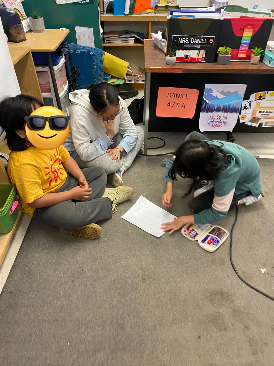 iamnoadaniel's tweet photo. Our Gr 7/8 Building Buddies gave my 4/5 class some feedback on their Cone of Silence prototypes before starting their own for the #SDG project creating solutions for geographic regions prone to natural disasters. #yrdsbSTEM #BuildingBuddies #collaboration #STEAM @_HendersonHawks https://t.co/PxS3rkpXaR