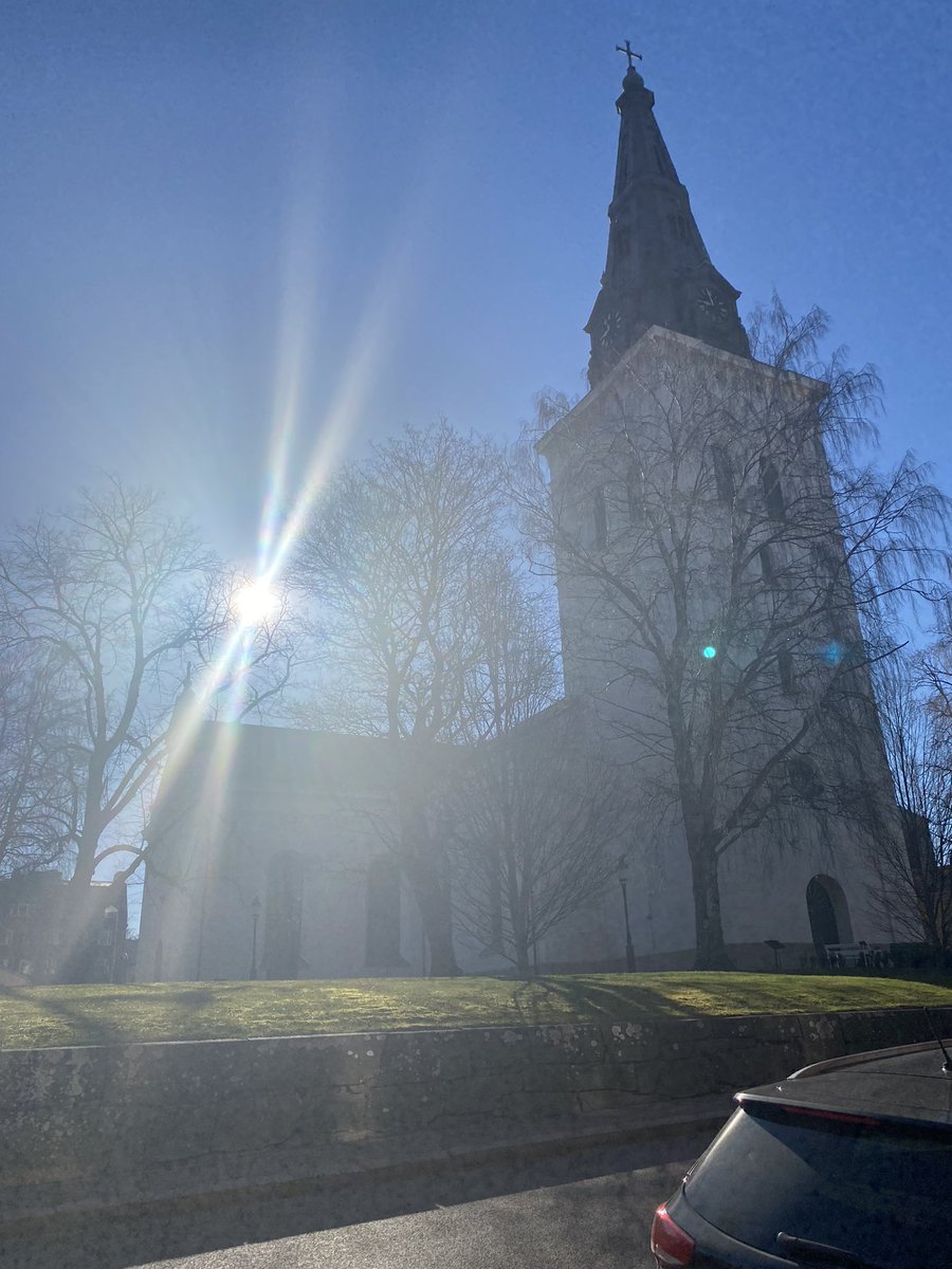 Idag besök i <a href="/SvKyKarlstad/">SvKy Karlstad</a> för samtal om den medlemsundersökning <a href="/verbum_ab/">Verbum</a>  gjort. Fokus på #dopet, dess betydelse för barnfamiljer och framtid i <a href="/svenskakyrkan/">Svenska kyrkan</a>
För den nyfikne: svenskakyrkan.se/dop