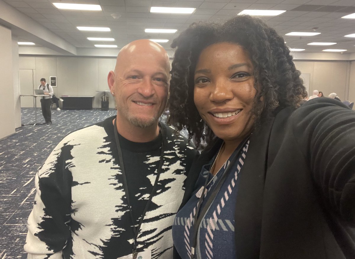 Spotted: two past <a href="/EinsteinFellows/">Einstein Fellowship</a>  at <a href="/NARSTorg/">NARST</a> sharing their equity centered research! <a href="/DrDSteele_PhD/">David Steele</a>