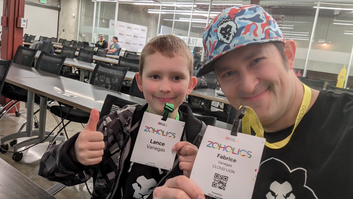 CloudLion_Inc's tweet photo. Zoholics USA: we're ready!
#zoholics23 #fatherandson #teachthemyoung #zohofamily #cloudlion https://t.co/un2zra2qD2