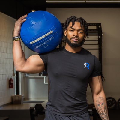 iAmCoachJD's tweet photo. #NewProfilePic https://t.co/MAqP8v7BFO