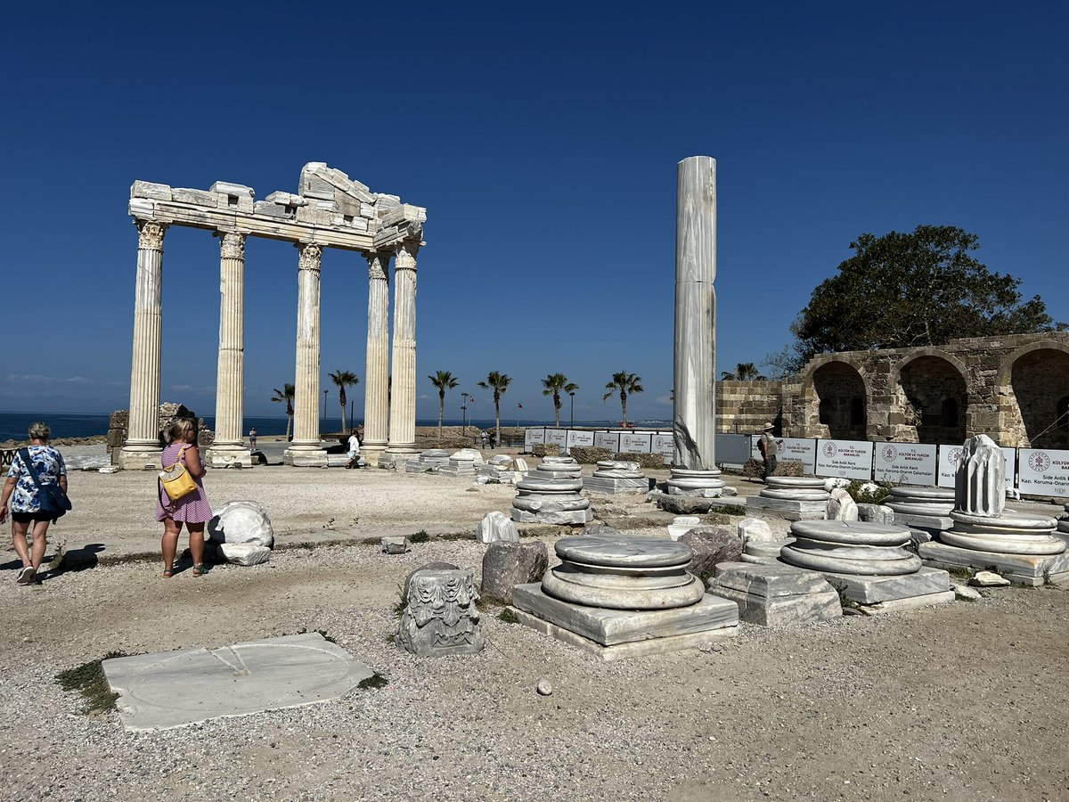 Just visited your old man’s place <a href="/michaelb4jordan/">Michael B. Jordan</a> … going to be honest, it’s needing some work 😬
#TempleOfApollo 
<a href="/creedmovie/">#CREED3</a>