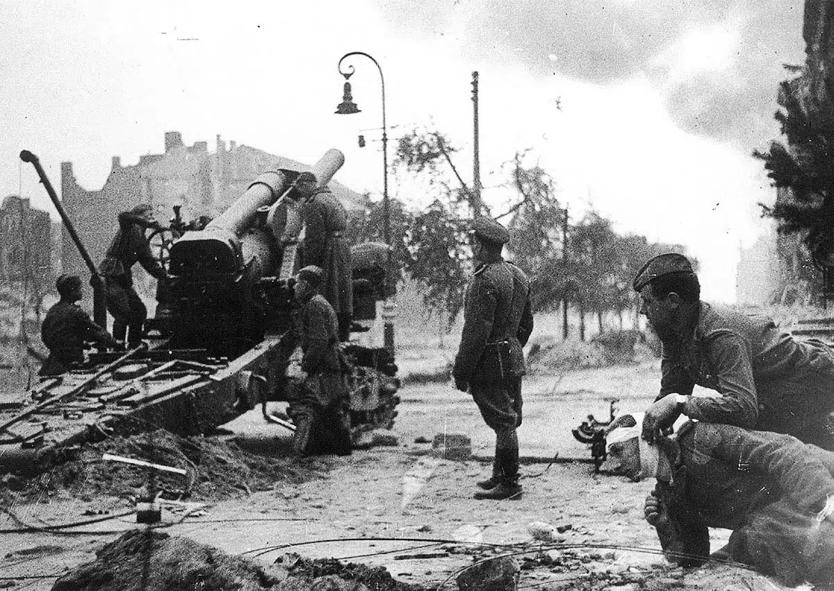 It's Adolf Hitler's 56th birthday; the Red Army, now just 15 miles from Hitler in his bunker, launch an artillery bombardment on central Berlin.