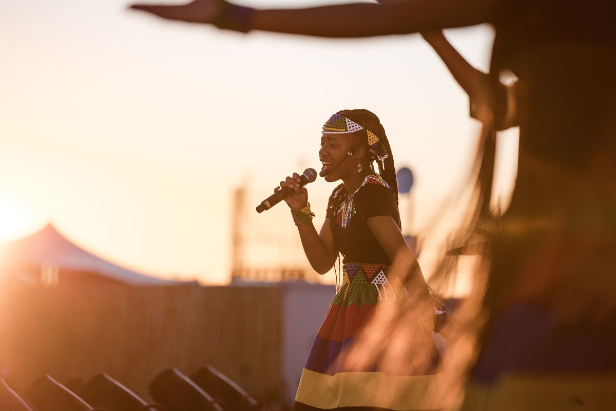 Golden.

📸: <a href="/roywrench/">Roy Potterill</a>