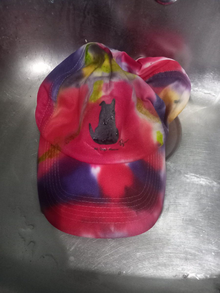 Chancethebeautifulcat (@chancethebeaut1) on Twitter photo Look!my old hippy mum <a href="/debbie_creaser/">debbie creaser</a> ,has tie dyed her "All Dogs Matter " hat!!...still waiting <a href="/rickygervais/">Ricky Gervais</a> & <a href="/JaneFallon/">Jane Fallon</a> for an "All cats matter to"!!!...one,whatcha think <a href="/PickliciousF/">Pickle</a> eh?only fair😸🙀😽 #AllCatsMatter Look!my old hippy mum <a href="/debbie_creaser/">debbie creaser</a> ,has tie dyed her "All Dogs Matter " hat!!...still waiting <a href="/rickygervais/">Ricky Gervais</a> & <a href="/JaneFallon/">Jane Fallon</a> for an "All cats matter to"!!!...one,whatcha think <a href="/PickliciousF/">Pickle</a> eh?only fair😸🙀😽 #AllCatsMatter