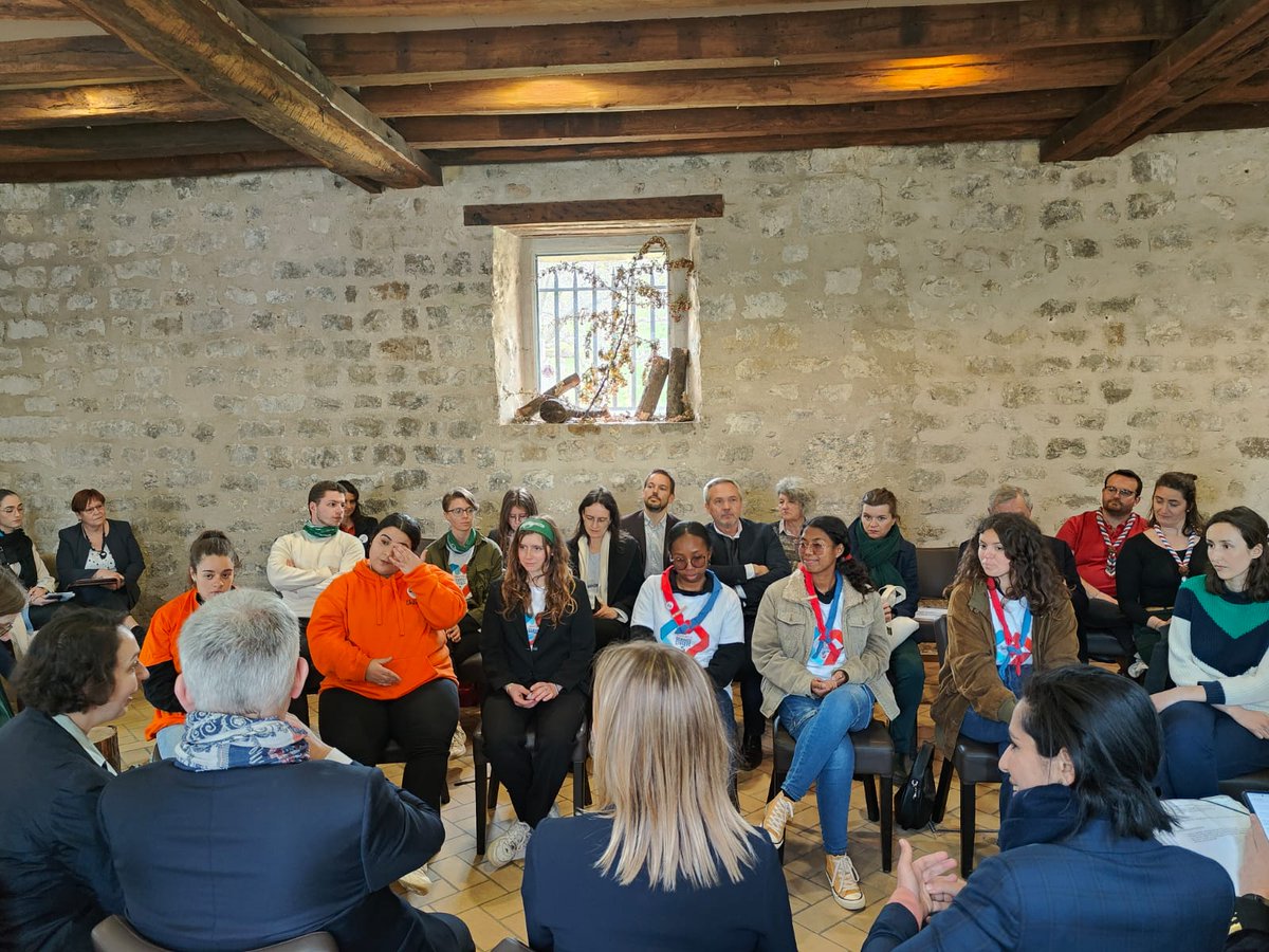 Service Civique tweet media