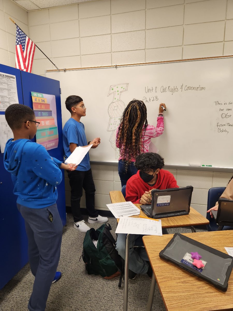 JouetDaniels's tweet photo. 7th Grade Honors Students Co-Teaching in Math Bootcamp today @Byrd_Middle . #AllSTAARs #STAARBurstBootcamp https://t.co/8boYyQJohp