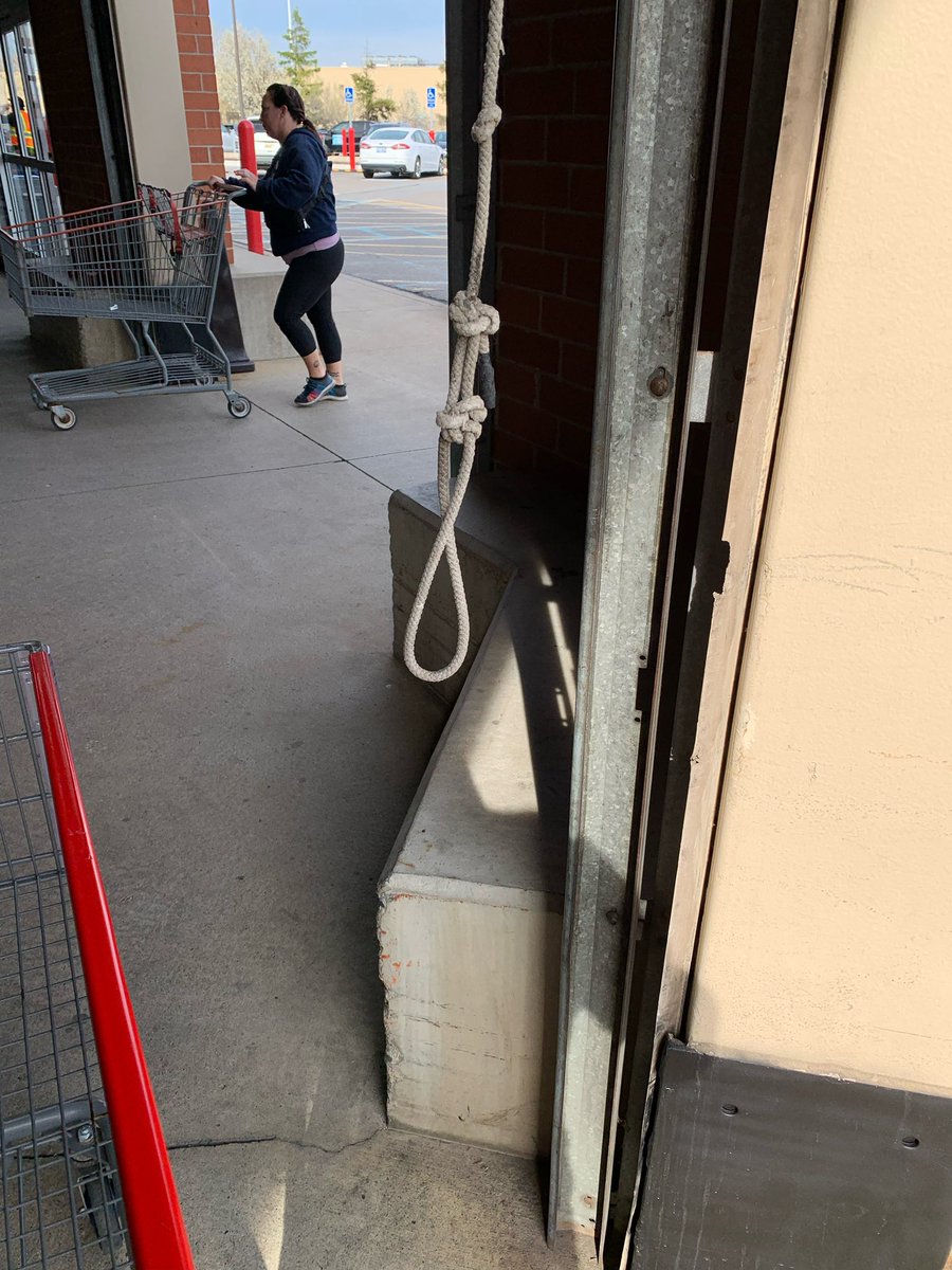 MAGABarbie317's tweet photo. We need all Costco’s across the country shut down until we can get to the bottom of this NOOSE!!! There’s absolutely no other logical reason for this other than deep rooted racism. https://t.co/7YhD3bTZJI