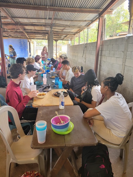 GVisionaries's tweet photo. Hola from Guatemala! Hola from Guatemala! Our current immersion students have just a  couple of days left before they return home to Seattle. Here are some photos from the last 2 weeks. #globalcitizens #youthleadership #internationalfriends https://t.co/mj38qhqcXQ