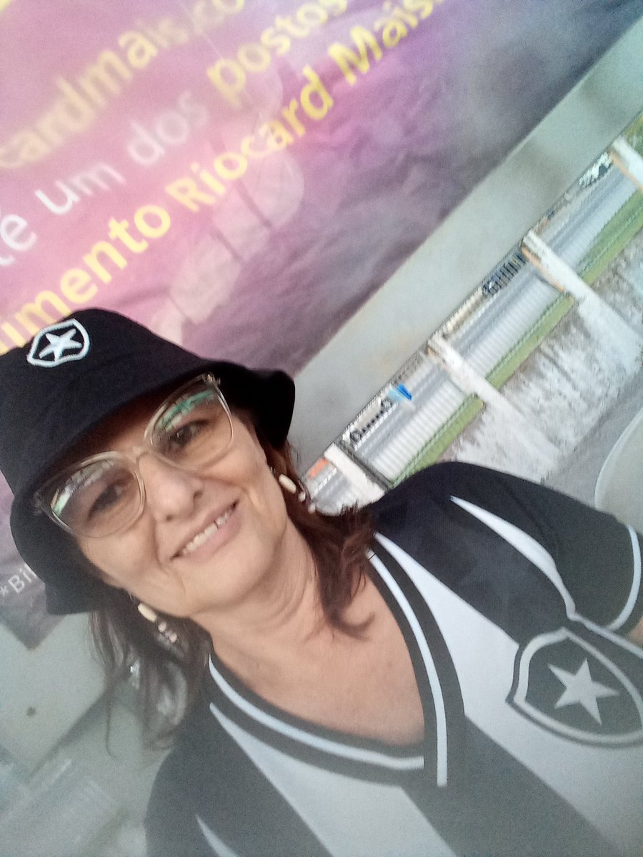 Crysthy's tweet photo. #Partindo
Vamos Vamos Vamos Botafogo 🔥 https://t.co/tiwdvszXBW