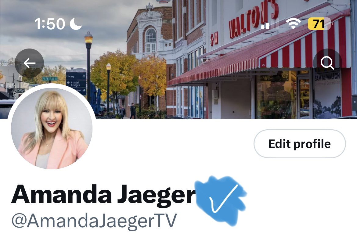 Hearing people lost their blue check but mine is still here? #Twitter #BlueCheckMark