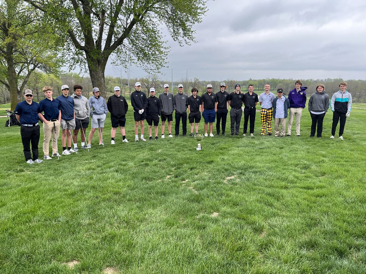 NKCHornetsGolf's tweet photo. Superintendents Cup 2023 about to begin! Good luck to all 4 teams! @NKCHS_AD @N2SportsNKCHS @Northmen_Cval @Northmen_Golf @StaleyCagers @Staleyhsgolf @N2SportsTonka ⛳️ https://t.co/o49tAnOkC9
