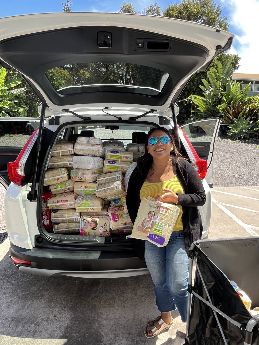 HawaiiDiaper's tweet photo. First round of April orders going out around the island! Mahalo to our amazing partners for all the work you do for Hawai‘i! #ThankfulThursday
#HawaiiDiaperBank #commUNITY #partner #pickups #forourkeiki #wipeoutdiaperneed #make1in3nonein3 https://t.co/x7lqpRjZGr