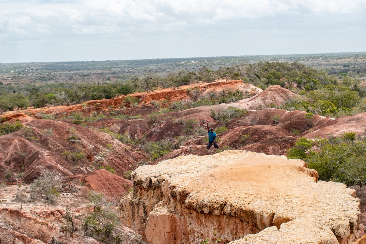 githukuallan's tweet photo. #TBT Hell’s Kitchen; The coloured sandstone canyon.
An amazing geological formation in Marafa, Malindi, Kenya.
.
.
.
#Malindi #Marafa #HellsKitchen #Kenya #naturebeauty #NaturalBeauty #Canyon#Depressions #Geology #NaturePhotography #LandscapePhotography #CoastalKenya https://t.co/CxqMCzkJI6