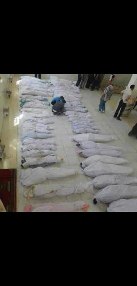 في أواخر شهر الخير
وبمناسبة قدوم العيد

المليشيات الحوثية
تقدم لليمن واليمنيين مزيدا
من القرابين

باأي ذنب قتلت؟؟؟