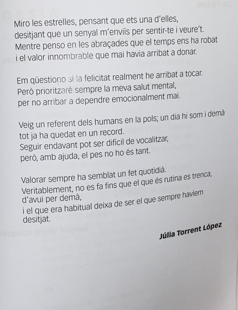 júlia🌛 tweet media