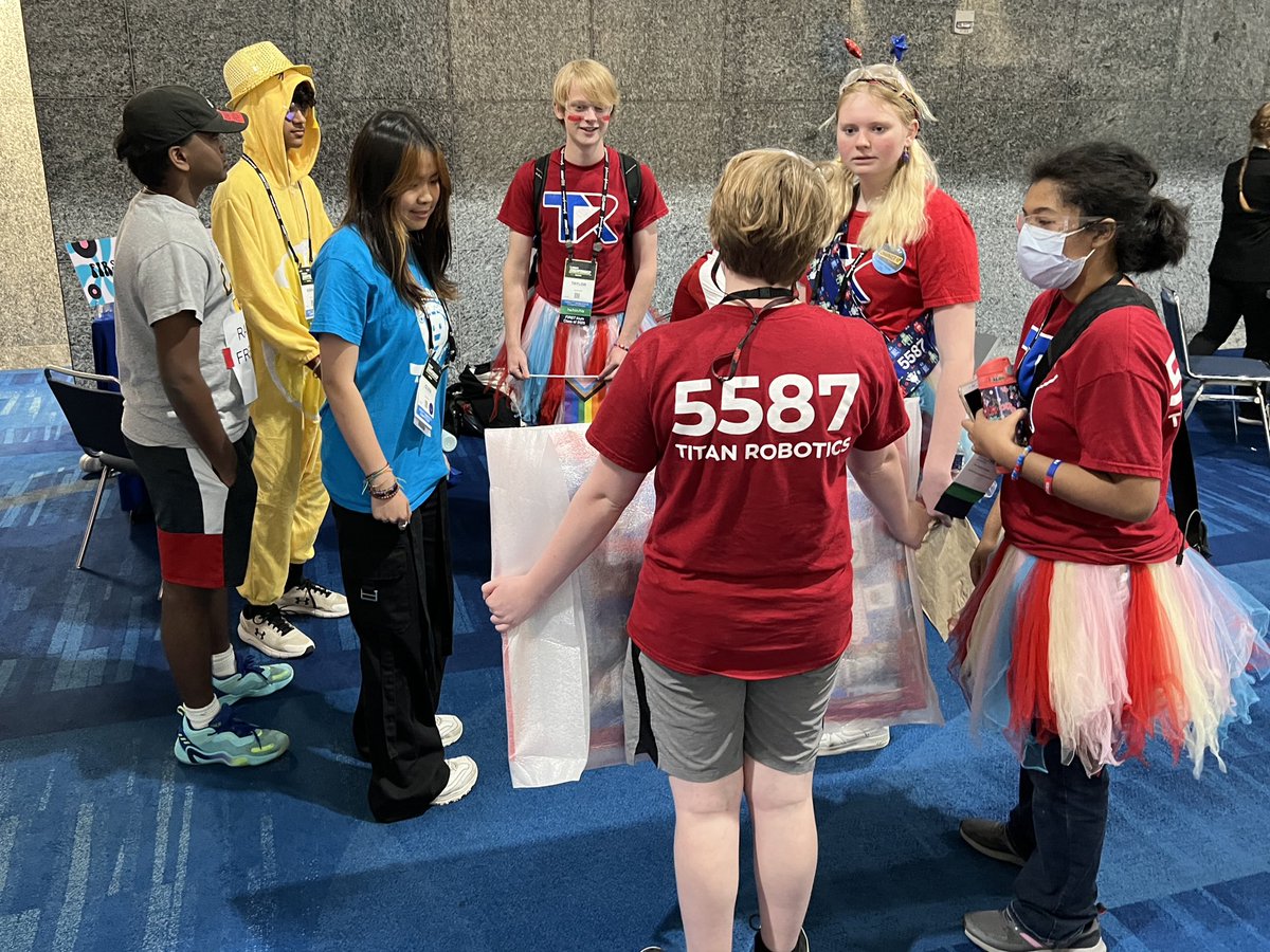 Academies of Loudoun RoboLoCo tweet media