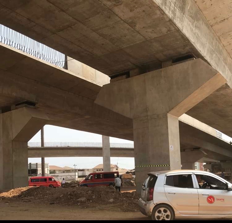 AwaziAnge's tweet photo. NUNGUA-BARRIER INTERCHANGE HALTED 

The Construction of the nungua -barrier interchange is currently suspended.
This has caused frustration among residents as they were anticipating its completion. https://t.co/ZeLe8TlGTZ