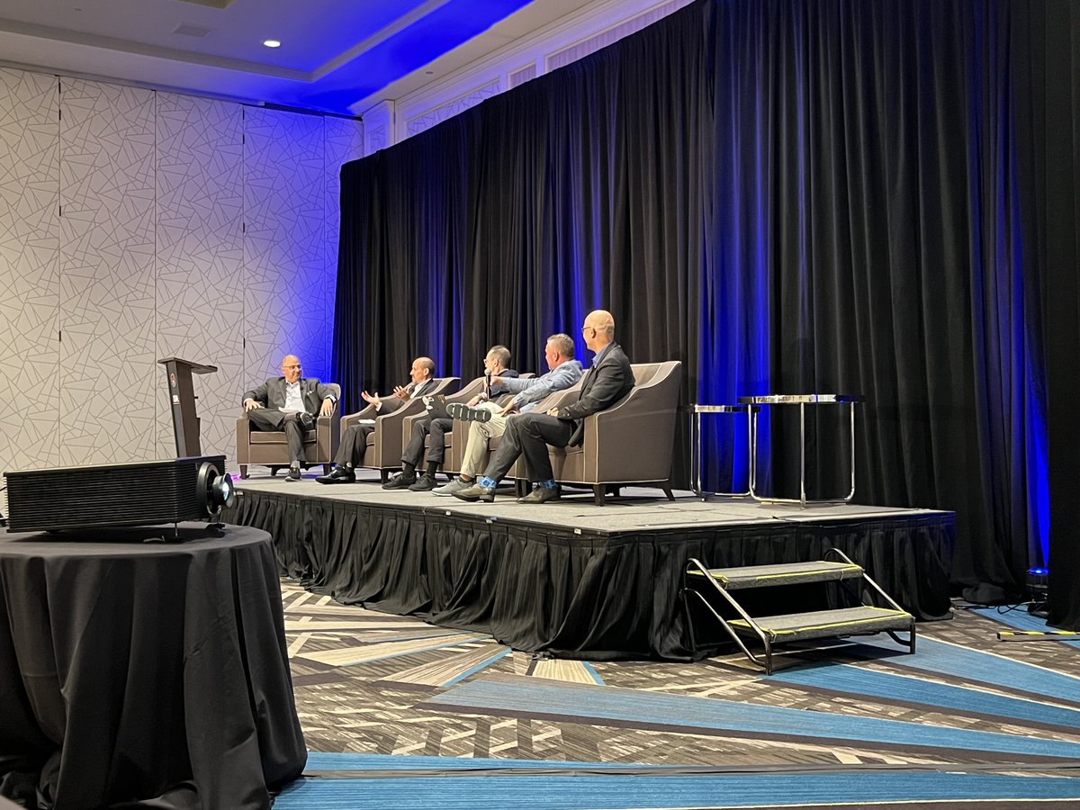 CorningOpComm's tweet photo. That's a wrap! Thank you @TIAonline for the opportunity to demonstrate how a fiber optic network comes together and why it's so much better than other technologies. At the end of the #BEADSuccessSummit one thing is clear: the future is #fiber!  https://t.co/hk3PI5gAKr https://t.co/qvoBh0UHqA