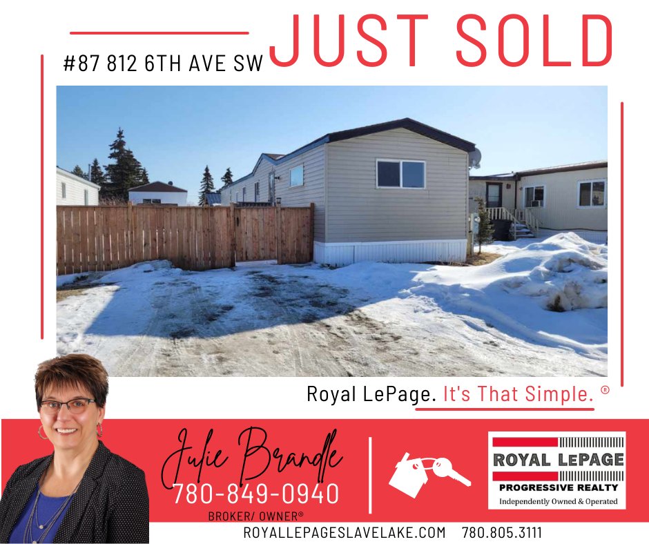 RoyalLepageSL's tweet image. Congratulations to my sellers on the sale of their beautiful home!

#helpingyouiswhatwedo #alberta #lesserslavelake #widewater #mitsue #congratulations #newhome #welcomehome