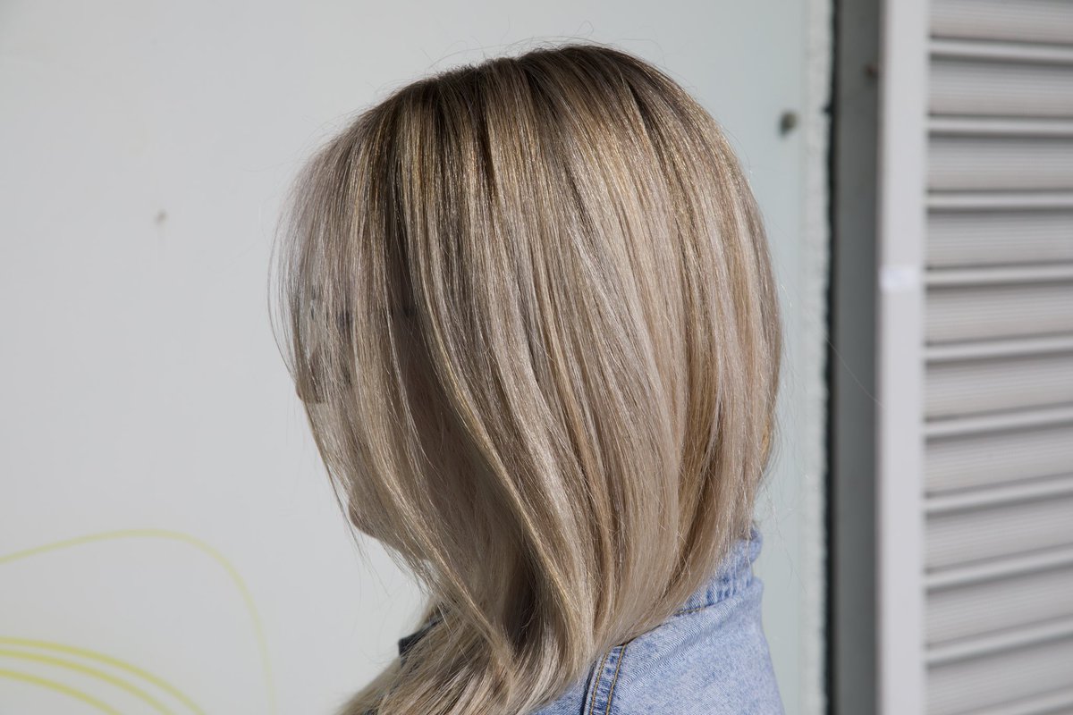 pcarlin70's tweet image. @BelfastHourNI had an amazing day in Tuesday when a special guest technician came over from London headquarters of @schwarzkopfpro to educate us about the new additions to fab #blondeme range. Our team at
@HairCarlin had an amazing day ♥️♥️ #BelfastHour #ShareDiscoveryVillage