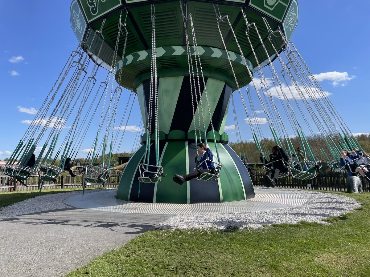 nikkibissett's tweet photo. What a fantastic opportunity for @WincoConcord Y5’s today - who learnt first hand about ‘Fairground ride design’ as part of their DT Curriculum- who doesn’t love @gulliversfun as your classroom for the day @BLT_CEO @brigantialearn1 #CharacterEducation #CreatingExcellenceTogether https://t.co/07xSq3hk01