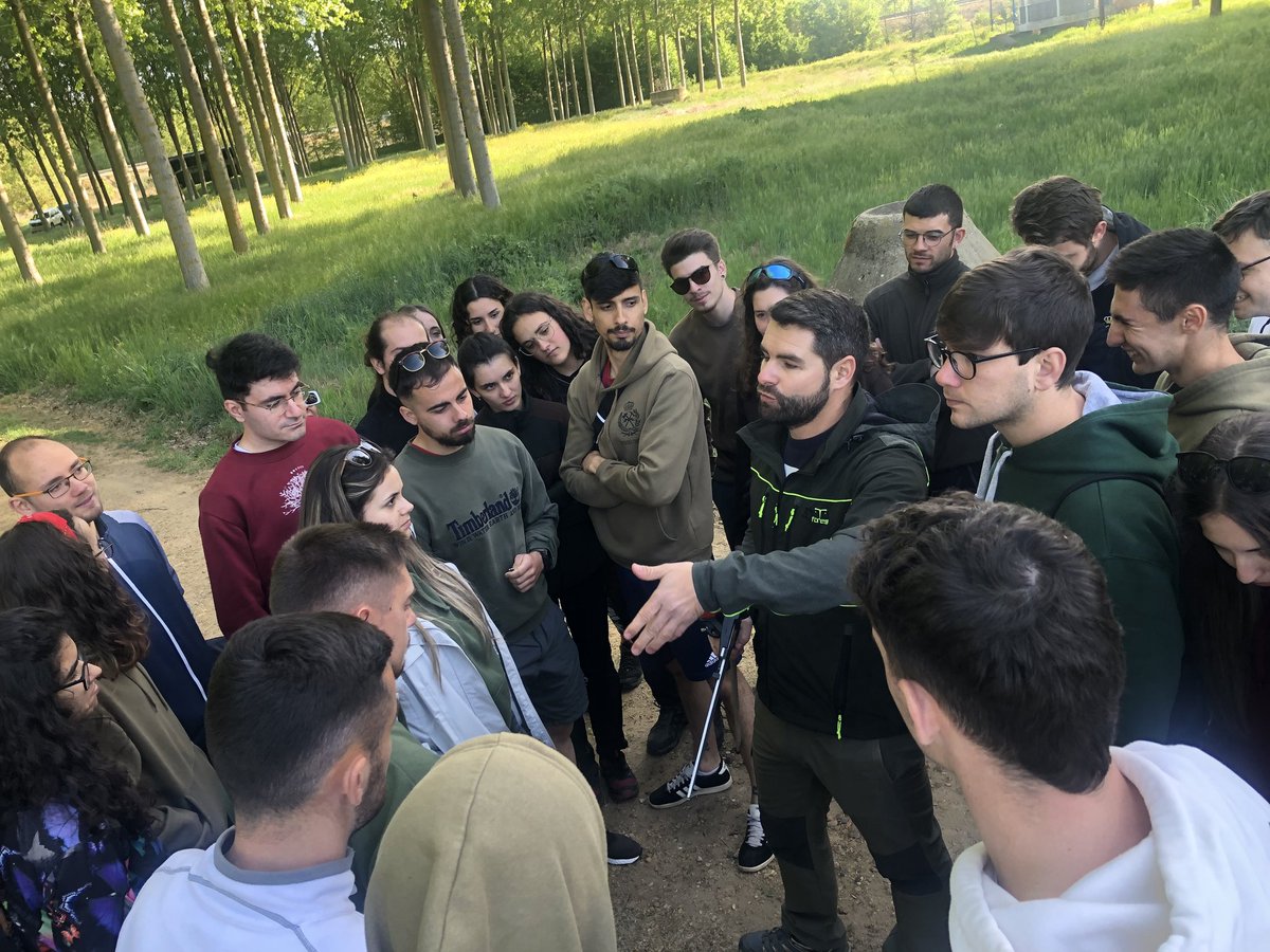 Esc. Ing. Agraria y Forestal (Campus Ponferrada) tweet media