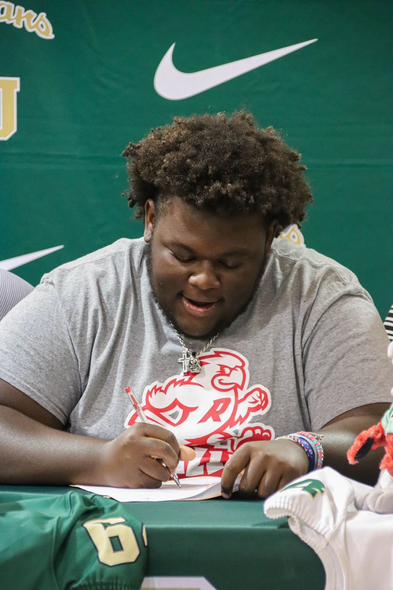KameronCorey64's tweet photo. I am officially a red hawk 🟥⬜️🦅 https://t.co/HW6tNJiRSG