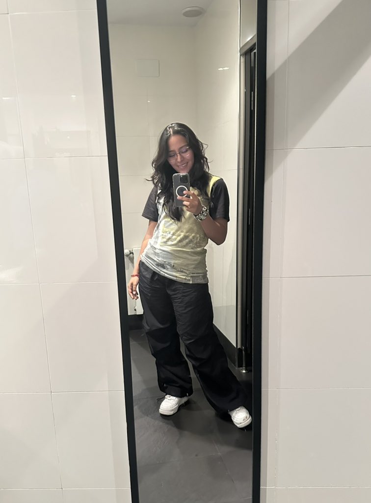 Valery Toboon 🌙 tweet media