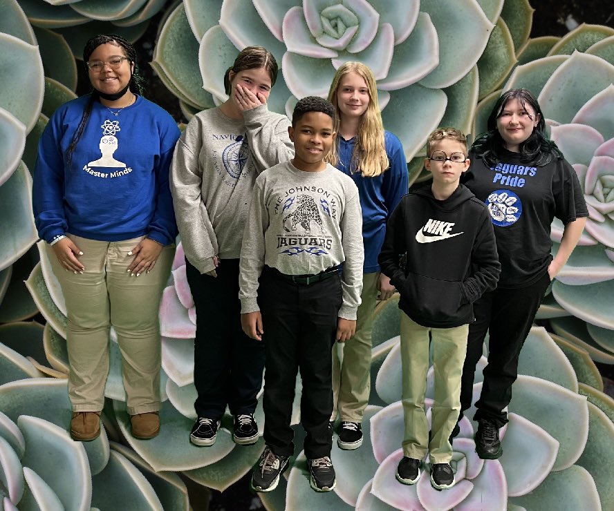MsJeaninRoom100's tweet photo. Creative Cats Garden Club has been busy this year! We tried out ice-dye, made a border for our pollinator garden (plants are starting to spring back up!), planted some veggies, &amp; made tons of art about nature! @idlewildfarm #ourtreeisthrivingtoo #RoarJagsRoar https://t.co/HeNeABi5TG