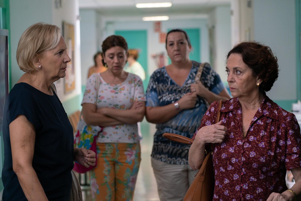 #LosBuenosModales es la consagración de Marta Díaz como reina de la comedia costumbrista. Es muy agradable ver una propuesta protagonizada por actrices veteranas, en una obra que rezuma arte por los cuatro costados. Pepa Aniorte y Carmen Flores forman un dúo cómico excepcional.💐