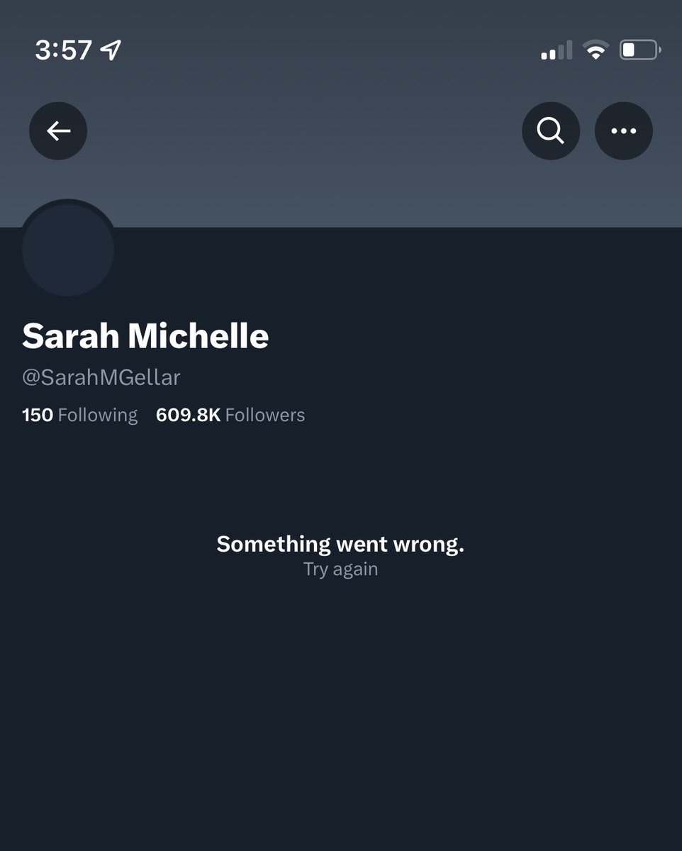 thecroakerqueen's tweet image. i hate it here