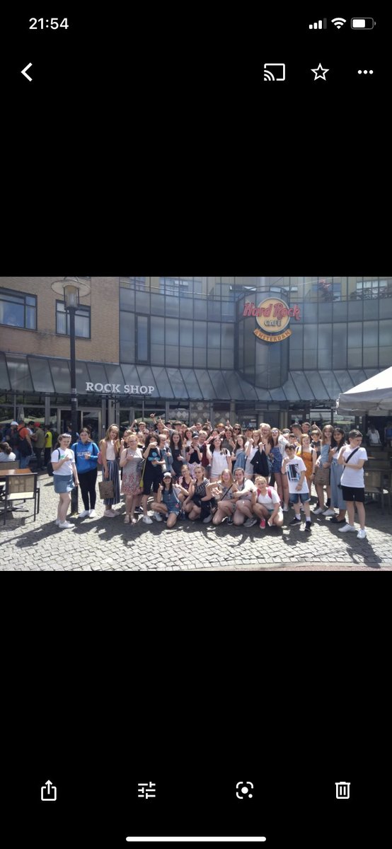 modsghs's tweet photo. It’s a farewell tomorrow to some modern studies legends and an altogether brilliant @Greenfaulds_HS year group. Just the best memories in Europe with you all in S1. Covid robbed us of more trips but you guys have your whole life to fill full of adventures of your own. ❤️ Mr S. https://t.co/SOfkWQ9fOf