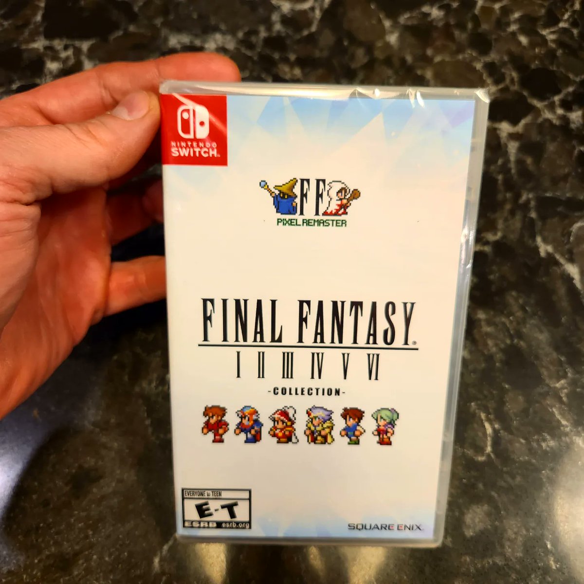 HartlessWeeb tweet media