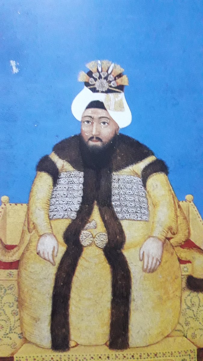 tarihiiimerak's tweet photo. 58 yaşında tahta çıkan ve bu sürede  kafes hayatı yaşayan sinirli ve huysuz yapısı ile bilinen 3.Osman'ın hobileri:yemek yemek, dinlenmek, sonra yine yemek yemek, tebdili kıyafet İstanbul'da dolaştığı zaman kuruyemiş ve kebapçılara uğrayıp aldıklarını at üzerinde yiyerek gezmekti https://t.co/PPsjfdHr96