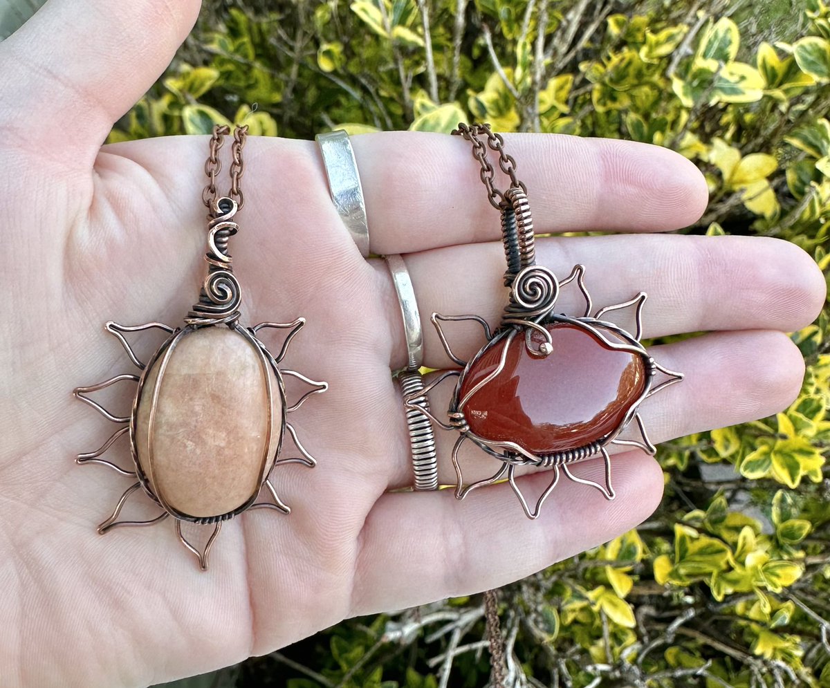 EarthlyIndigo's tweet photo. Carnelian and peach amazonite copper sun wire wraps! Each available listed now for $45 shipped! 
https://t.co/ob8a7VprZ8 https://t.co/yAFzw39E2J